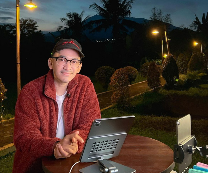 Sudah Pengajian, Ruben Onsu Pasrah Batal Pergi Haji