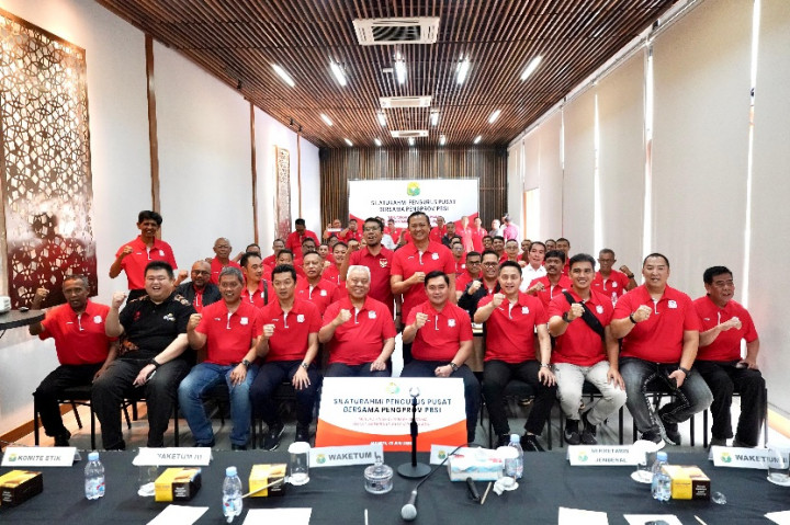 Wamenpora Hadiri Silaturahmi Pengprov PBSI