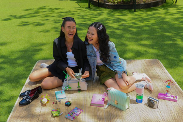 Intip OOTD Girls’ Day Out ala Hanggini dan Shenina Cinnamon