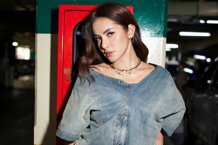 Sambil Menangis, Olla Ramlan Ungkap Alasan Melepas Hijab: 