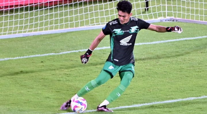 PSM Makassar Perpanjang Kontrak Kiper Hilman Syah