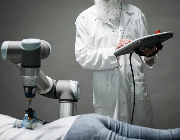 Menkes: 'Teknologi Tidak Hanya Membantu Dokter, Tetapi Juga Menyelamatkan Anggaran Negara'