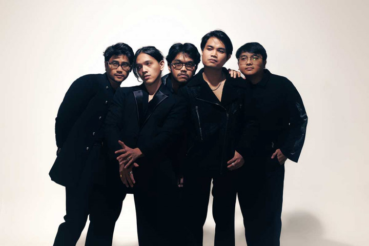 Voxxes Mengisi Ruang Harapan dan Kenyataan dengan 