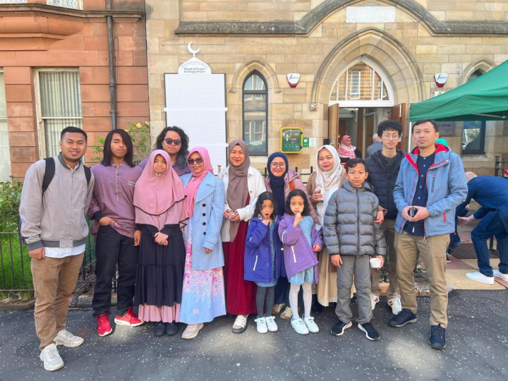 Intip Momen Iduladha Mahasiswa Indonesia di Luar Negeri, Ada Bakar Sate Juga Enggak Ya?