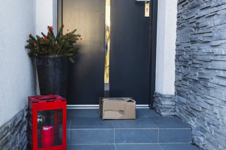 Bikin Tamu Terkesan, Rapikan Pintu Masuk dengan Cara Ini