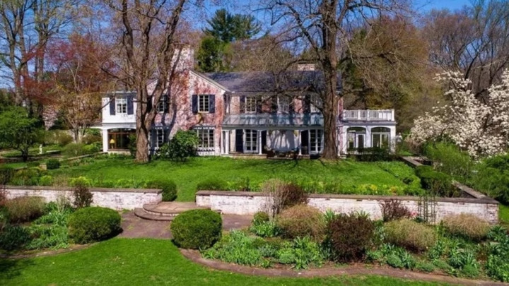 Properti Richard Gere Dirobohkan, Lahannya Diubah Jadi Kavling Perumahan Mewah