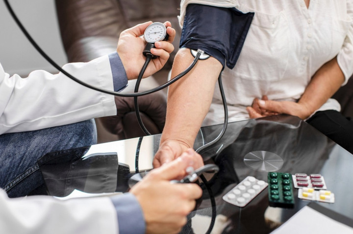 Kaitan antara Darah Tinggi dengan Kesehatan Mata