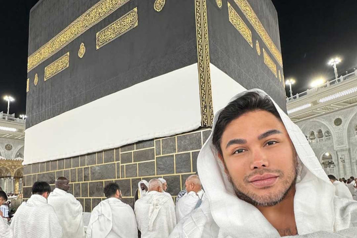 Ivan Gunawan Tuntaskan Ibadah Haji, Pulang dengan Senyum dan Kepala Plontos