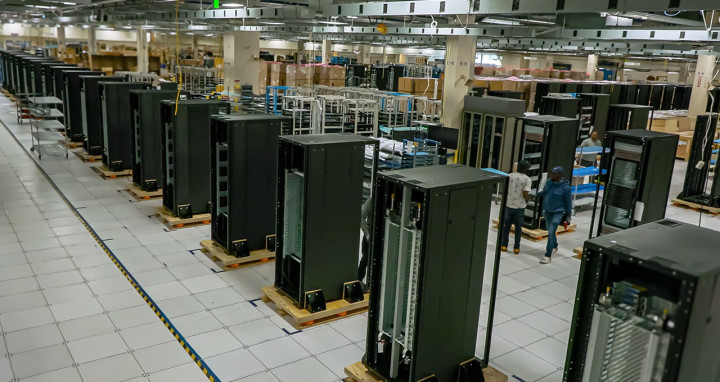 Dell Bangun Mesin Produksi AI dengan Teknologi NVIDIA Blackwell