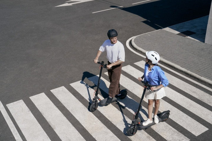 Xiaomi Perluas Ekosistem AIoT dengan Kulkas Pintar hingga Scooter Elektrik