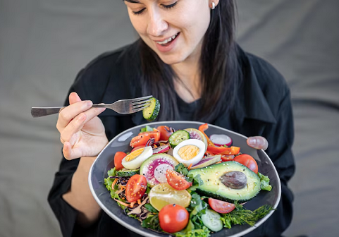 5 Jenis Makanan untuk Mengatasi Jerawat Hormonal