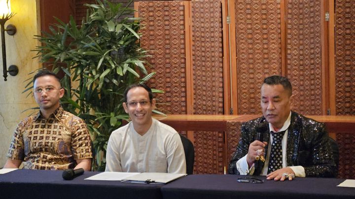 Hotman Paris Dampingi Nadiem Hadapi Kasus Dugaan Korupsi Pengadaan Laptop