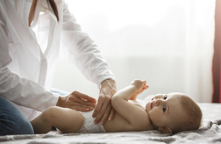 Berdampak pada Tumbuh Kembang Bayi, Ini Penyebab dan Gejala Ruam Popok