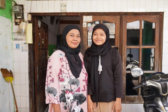 Berprestasi Sejak SD, Shareent Kuliah Gratis di UGM