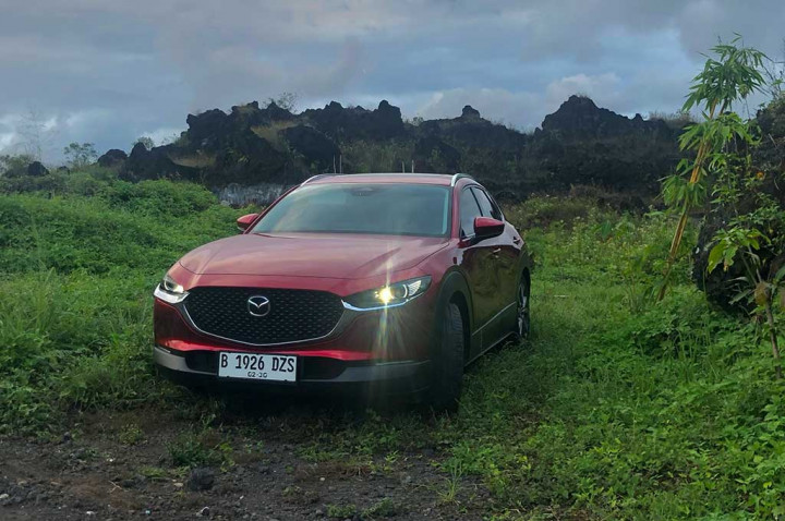 2 Cara Merasakan Performa Semi Otomatis di Mazda CX-30