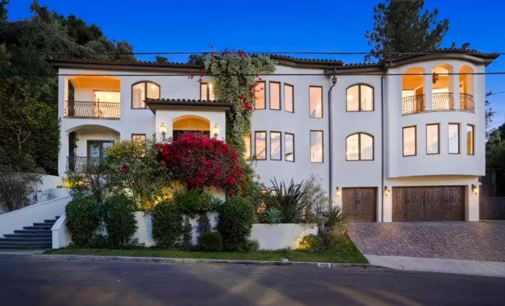 Bekas Rumah Vanessa Hudgens Dijual Rp71 Miliar