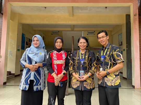 TPG Tak Cuma Soal Kesejahteraan Pribadi, Guru 'Kembalikan' Uang untuk Bakti Pendidikan