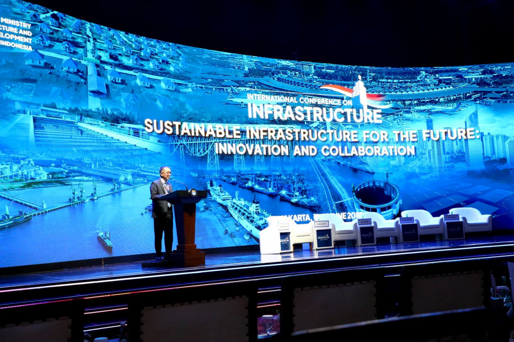 Menteri Pendidikan Tinggi, Sains, dan Teknologi (Mendiktisaintek), Brian Yuliarto, dalam forum International Conference on Infrastructure (ICI) 2025. DOK Kemendiktisaintek