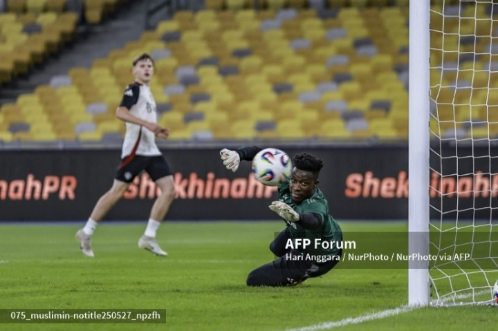 Bursa Transfer: Tak Tahu Nasibnya di MU, Onana: Kita Lihat Saja!