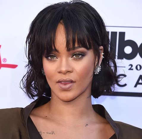 Gaya rambut bob curtain bangs. (Foto: Dok. Steve Granitz)