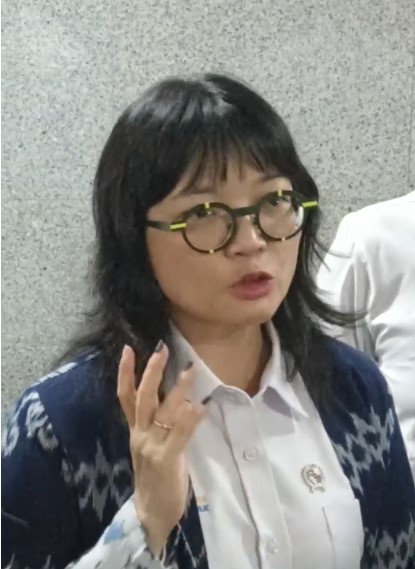 Beasiswa Pemerintah Investasi Negara, Stella Christie: Penerima Berutang dan Harus Dibayar