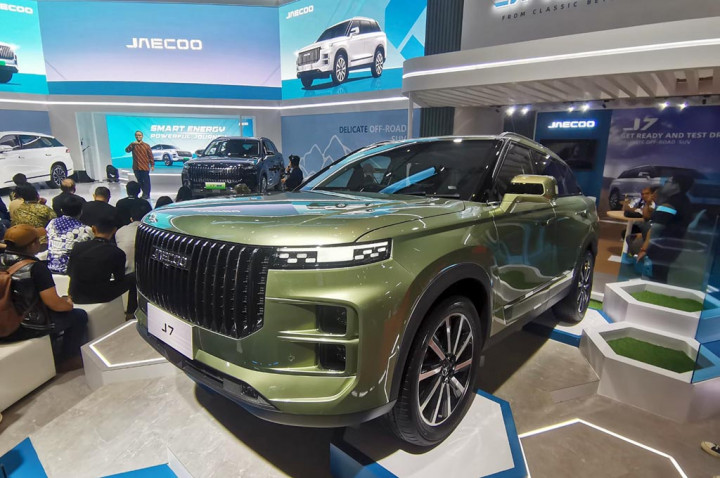 Jaecoo J7 SHS & J8 AWD Diproduksi Lokal, Segera Dijual!