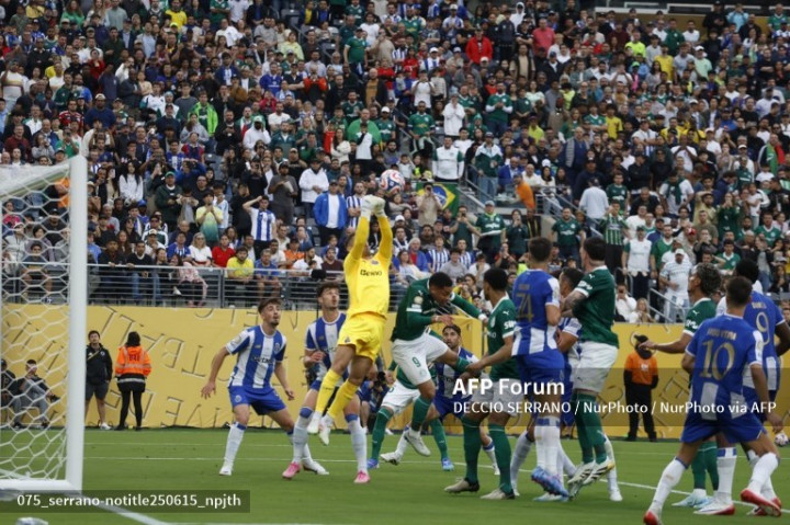 Piala Dunia Antarklub 2025 Banjir Kritik, Dari Mulai Rumput Hingga Tiket