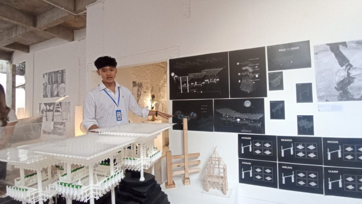 Inovasi Arsitektur, Mahasiswa UPH Refleksikan Bagian Tubuh dalam Konstruksi