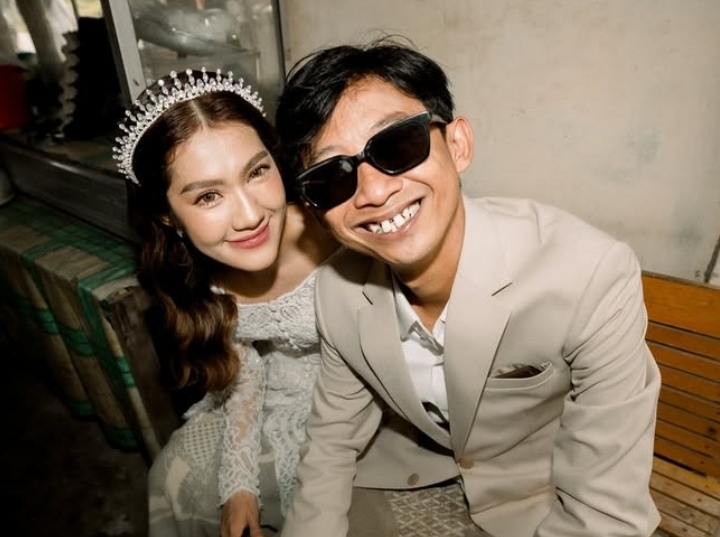 Resmi Menikah, Yono Bakrie Ingatkan Istri yang Dihadapinya di Ranjang Saat Pagi Hari