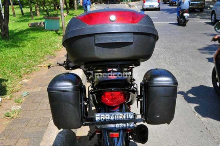 Jangan Asal Bawa Barang di Box Motor, Perhatikan Soal Bobot!