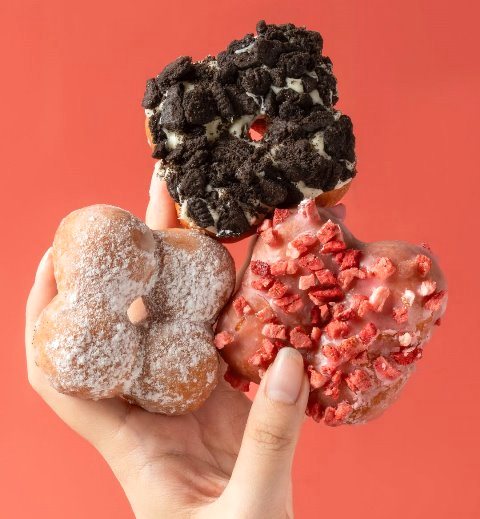 Kuy, jajan murah di Jakarta Fair 2025. (Foto: Dok. Instagram Super Fluffy Doughnut/@doughzen.id)