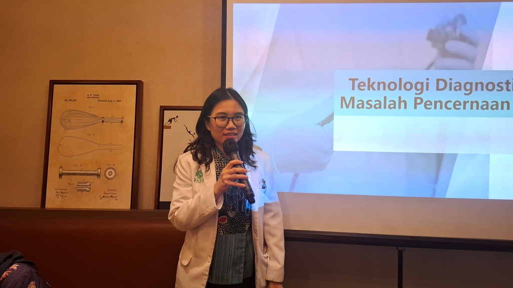 dr. Imelda Maria Loho, Sp.P.D., Subsp.G.E.H.(K), FINASIM. selaku Dokter Spesialis Penyakit Dalam Subspesialis Gastroenterologi Hepatologi Rumah Sakit Pondok Indah. Dok. Aulia/Medcom