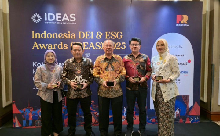 Selamat! Humas dan IP UNJ Borong 5 Penghargaan IDEAS 2025, Intip Kategorinya