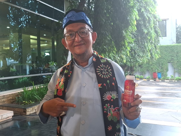  Minuman khas Betawi yaitu bir pletok juga meramaikan 'Satu Jakarta Sejuta Cerita' di Metro TV. (Foto: Dok. Medcom.id/Aulia Putriningtias)