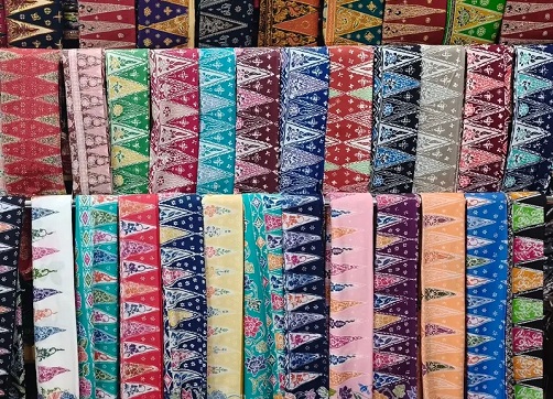 Batik Betawi Tumpal. Dok. Ist