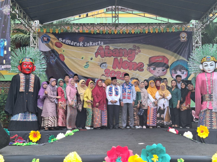 Meriahkan HUT Jakarta, OSIS SMAN 54 Tanamkan Cinta Budaya Betawi ke Siswa