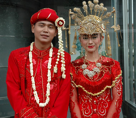Mengenal Pakaian Pengantin Pria Adat Betawi dan Aksesorinya