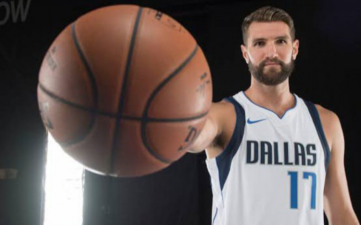 Jeff Withey Gantikan James Dickey di Pelita Jaya