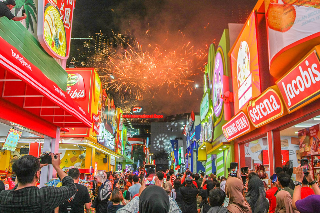 Suasana di Jakarta Fair. Foto: MI/Usman Iskandar.