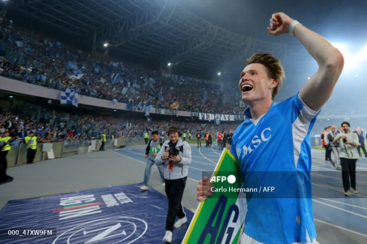 Conte tak Pernah Menyangka MU Relakan McTominay Pergi