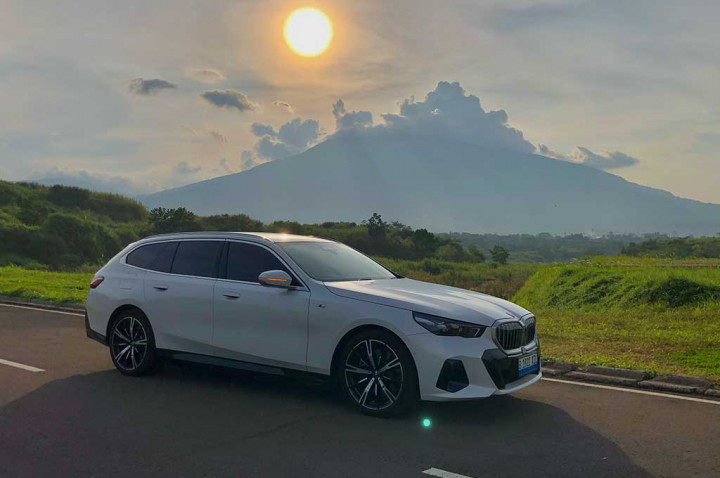 BMW i5 Touring, Ketika Prestis Bertemu Kenyamanan