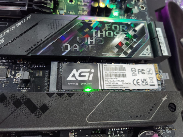 Begini Performa SSD NVMe Gen4 AGI AI828