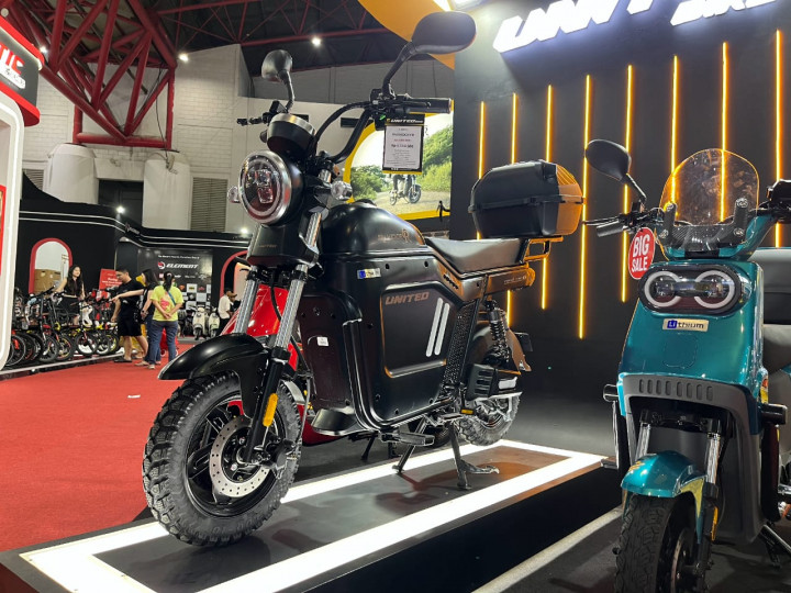 Debut Publik Perdana United Salvador CR di Jakarta Fair 2025