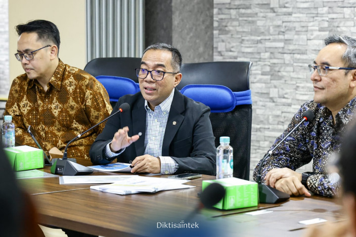 Melesat di QS WUR 2026, Mendiktisaintek: Kejar Ranking Jangan Korbankan Integritas Akademik