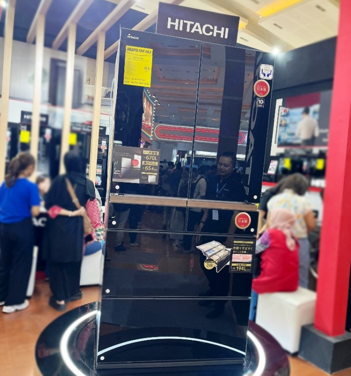Hitachi Luncurkan Kulkas Sultan, Ini Keunggulan Fiturnya