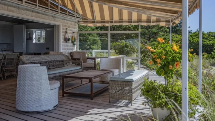 Sempat Disewakan, Miliarder Ini Jual Rumah Rp389 Miliar