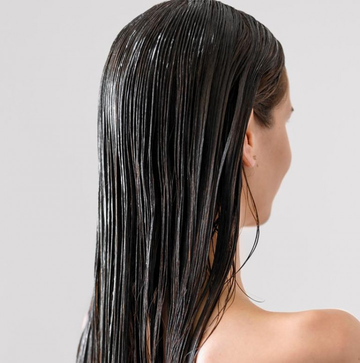 Top Berita Gaya: Cara Mudah Atasi Rambut Lepek hingga Vaksin HPV