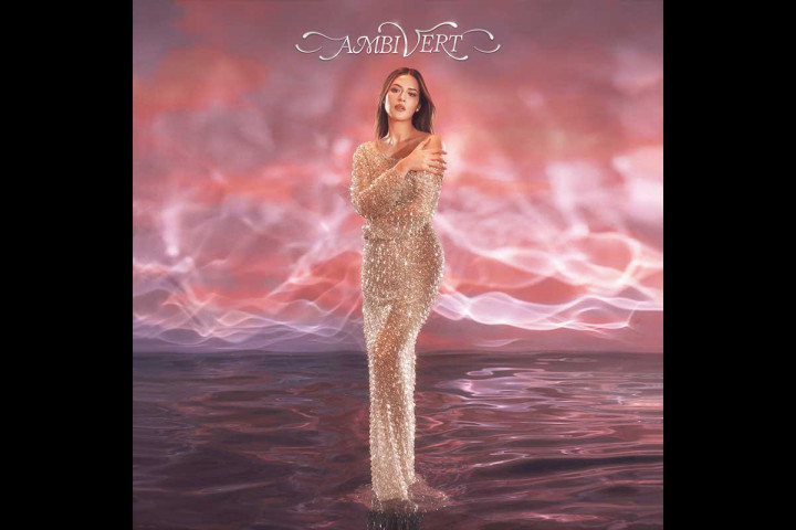 Jejak Abadi Almarhum Gustiwiw di Album Terbaru Raisa <i>ambiVert</i>