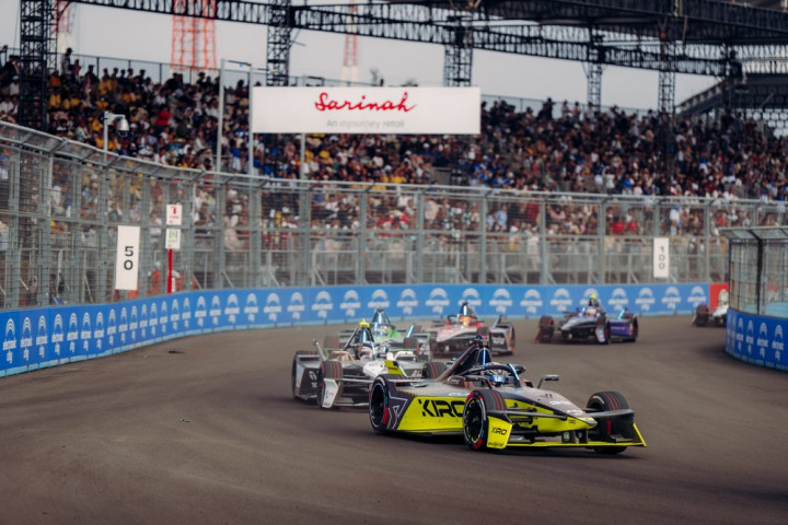 Selangkah Porsche Menjadi Tim Terbaik Formula E 2025