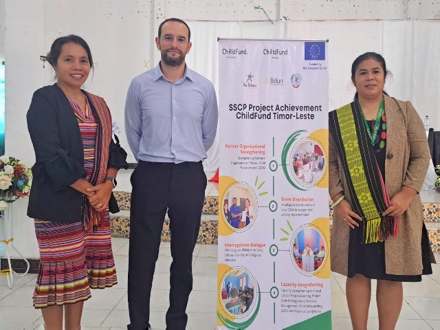  Masyarakat Liquica, Timor Leste, merayakan berakhirnya Program SSCP yang didanai Uni Eropa.  (Foto: Dok. Istimewa)